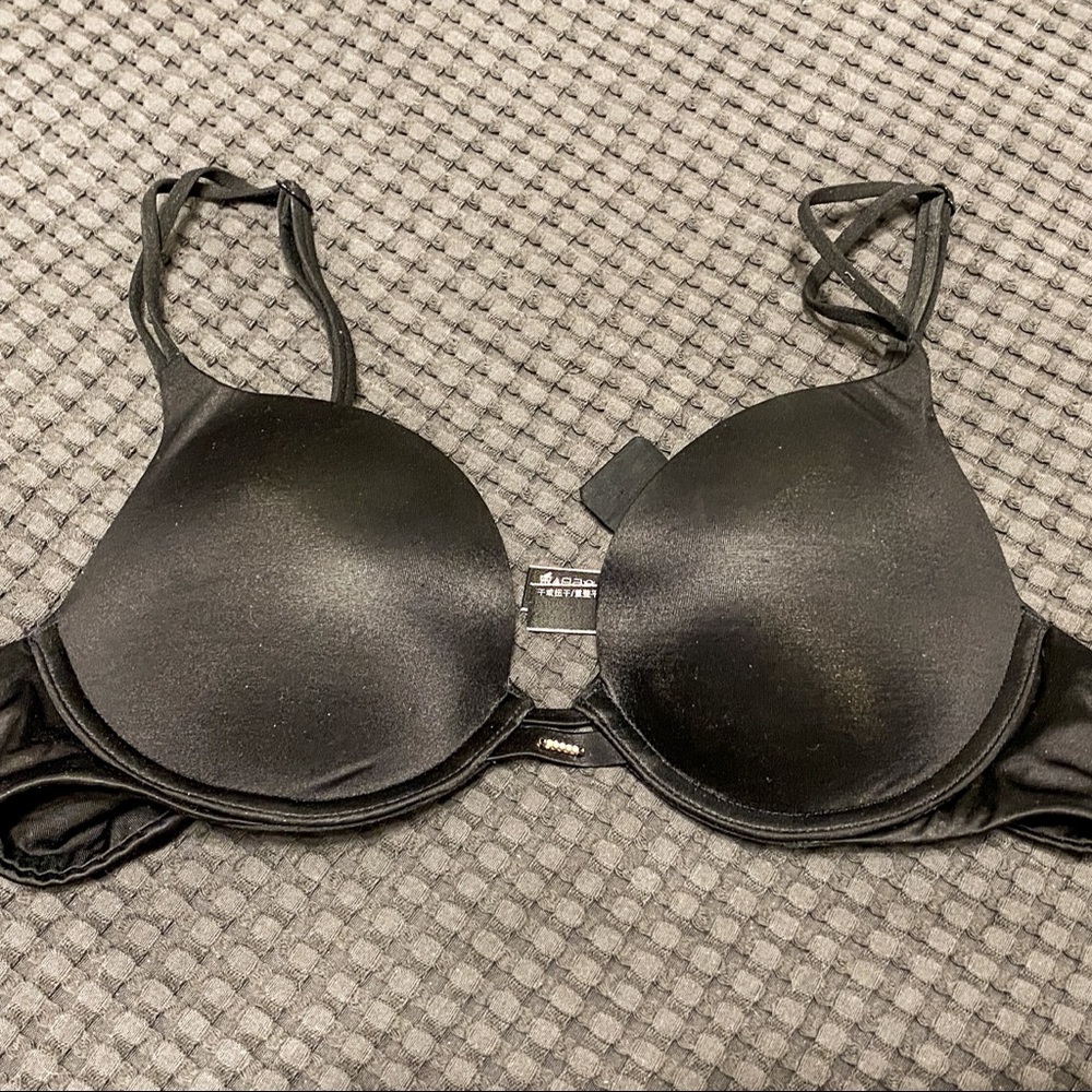 Very Sexy line: Victoria’s Secret push-up bra